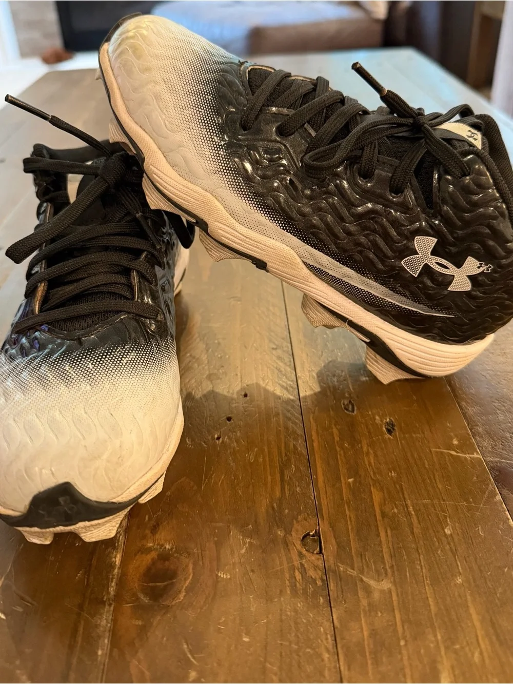 Under Armour Black and White Gradient Kids Cleats